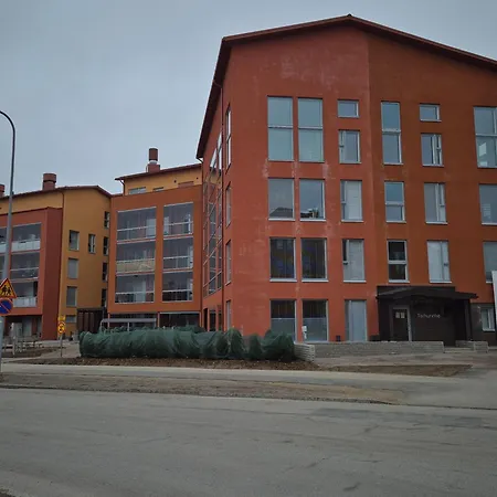 1st Floor, 33m2 1-bedroom App, Sauna, Close To The Shop, Airport And Train Station